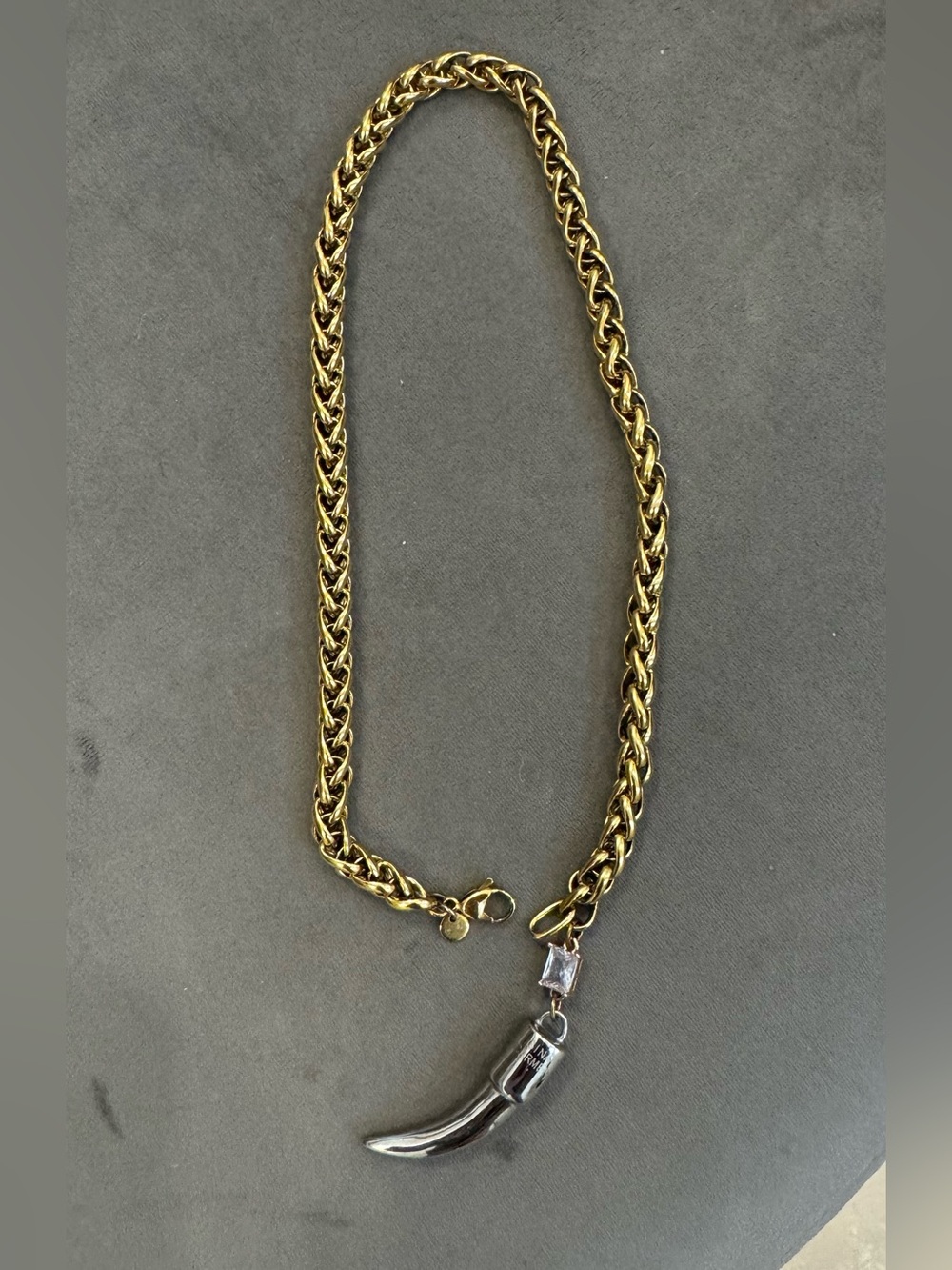 gina carmen 2 tone necklace